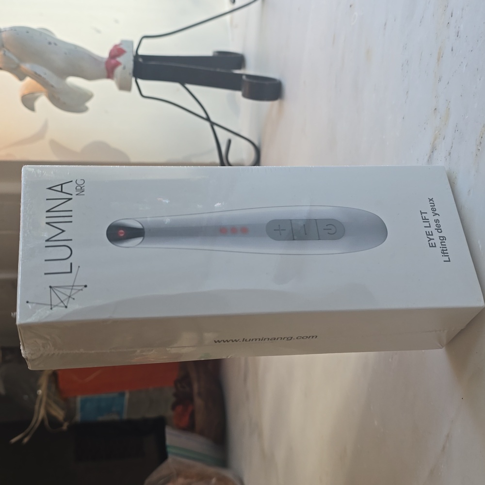 Lumina NRG Eye Lift